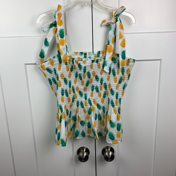 NWT J Crew Factory XL Smocked Tie Shoulder Pineapple Tropical Beach White Blouse - Picture 4 of 7